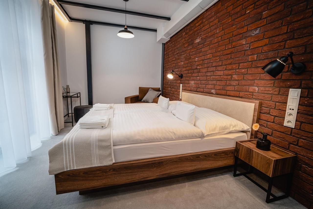 Garni Hotel Dock Bratislava Ngoại thất bức ảnh