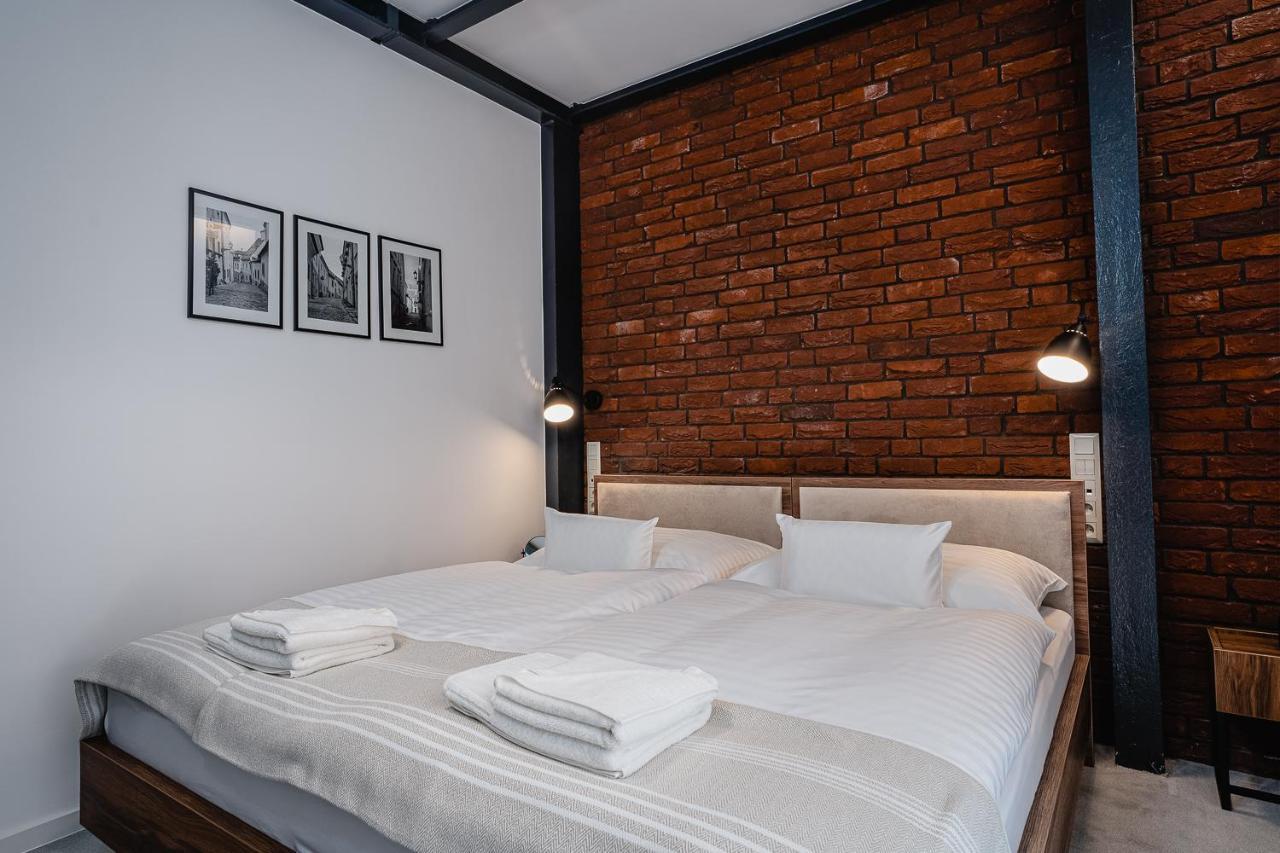 Garni Hotel Dock Bratislava Ngoại thất bức ảnh