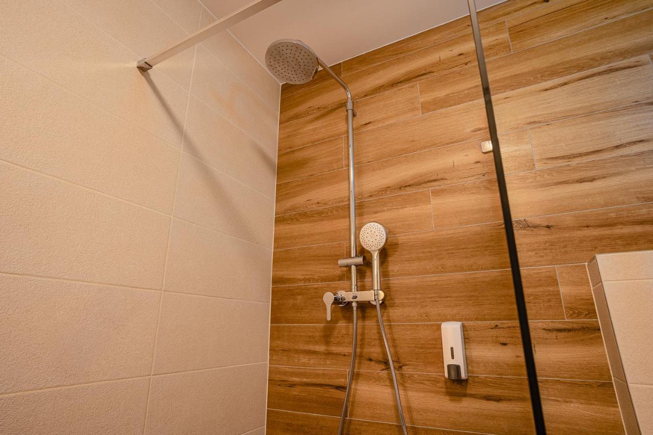Garni Hotel Dock Bratislava Ngoại thất bức ảnh